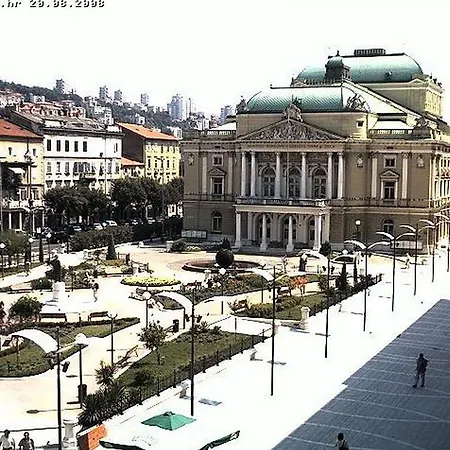 Mala Tajna Rijeka