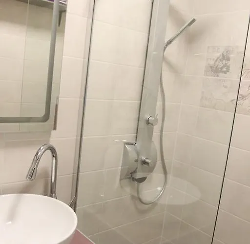 Apartament Mala Tajna *