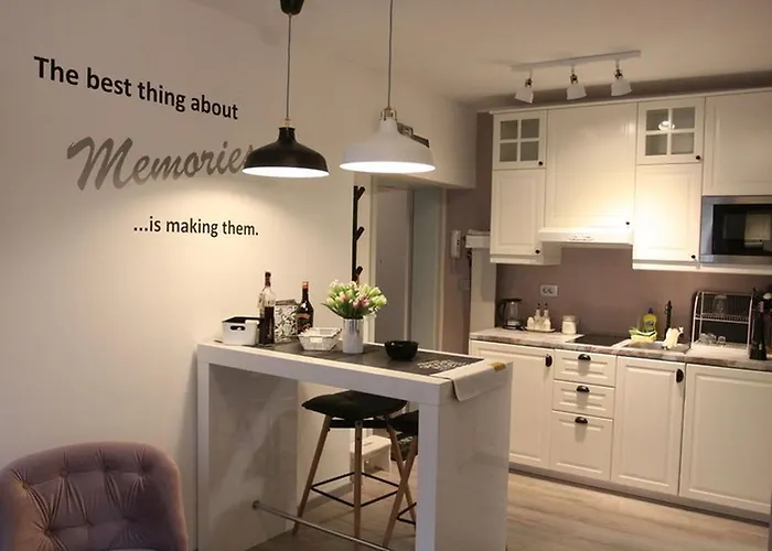 Apartament Mala Tajna *