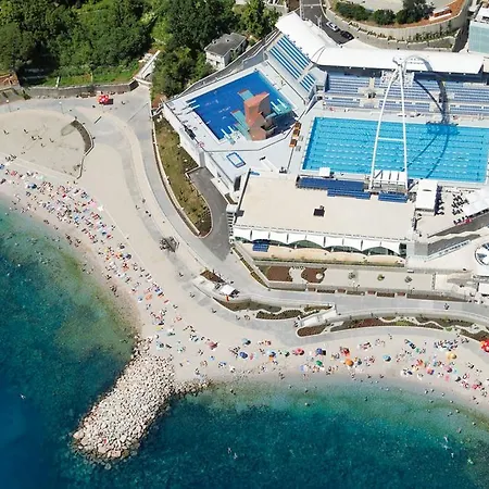 Apartment Mala Tajna *