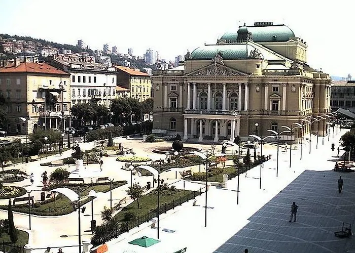 Mala Tajna Rijeka